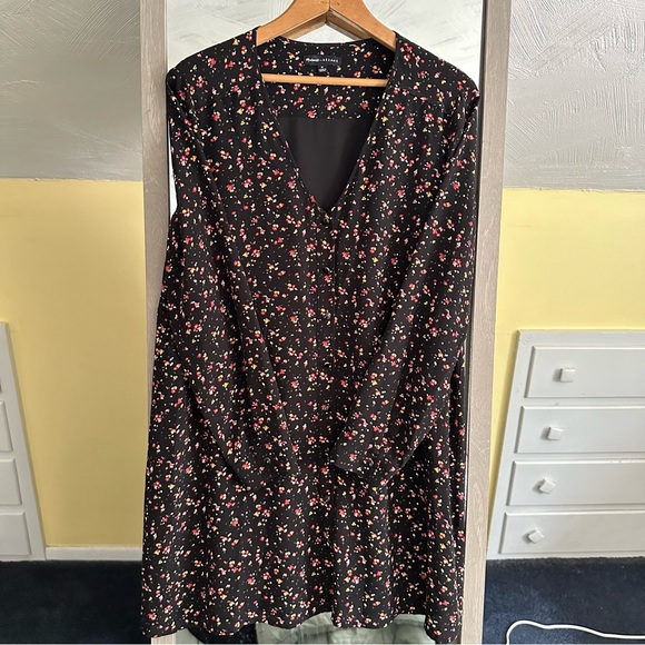 Madewell x Sezane Elly Floral Black Dainty Silk V Neck Dress Button Down Shift M - Picture 8 of 16